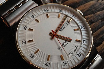 北京欧米茄表扣磨损了