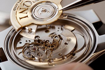 北京欧米茄机械表官方售后洗油